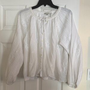 American Eagle Outfitters White Blouse with Embroidery